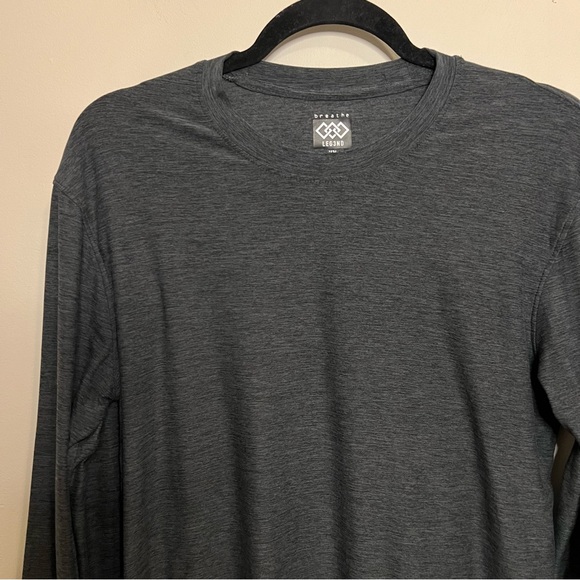 Men's Gray LEG3ND Long Sleeve Shirt Athletic Workout Fitness Comfort Casual Gym - Picture 2 of 6